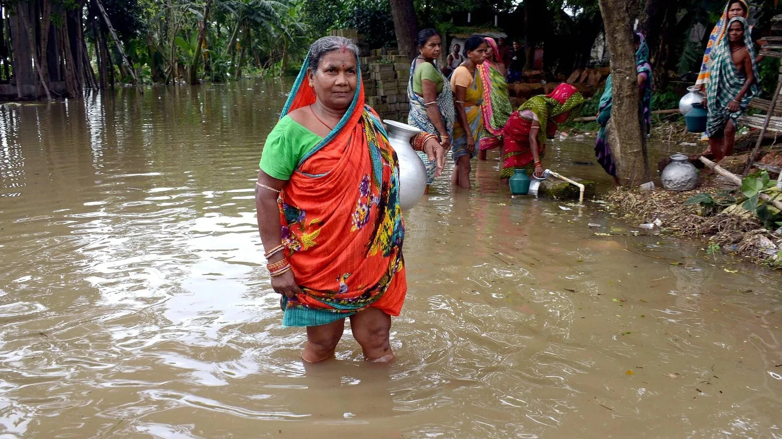 Mahanadi River Nears Danger Mark in Boudh, Multiple Villages Cut Off