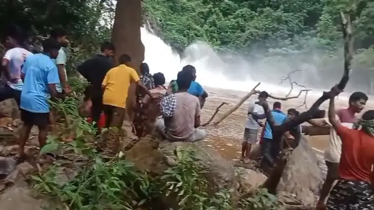 Youth Missing at Thipakhol Waterfall in Nuapada During Bolbam Journey