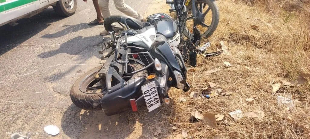 Factory worker killed as bus hits motorcycle in Sundargarh